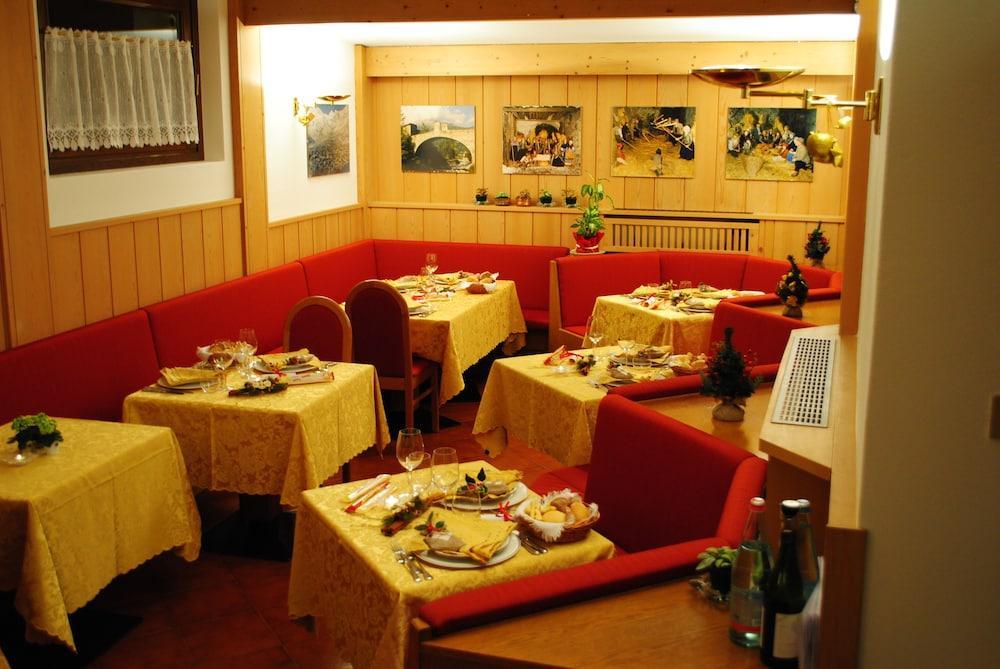 Hotel Terme Bormio Bagian luar foto