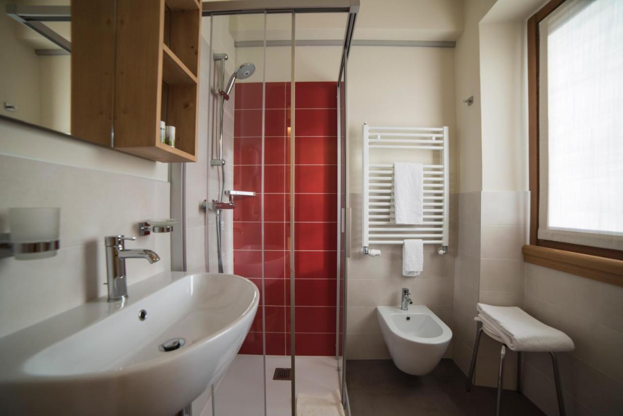 Hotel Terme Bormio Bagian luar foto